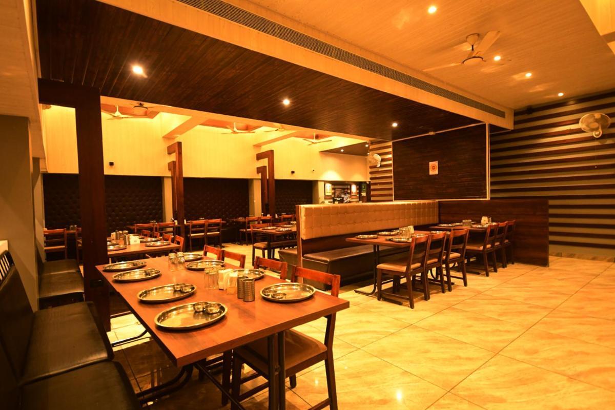 Hotel Opal كولهابور المظهر الخارجي الصورة