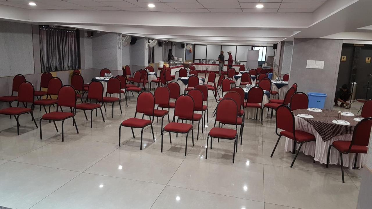 Hotel Opal كولهابور المظهر الخارجي الصورة