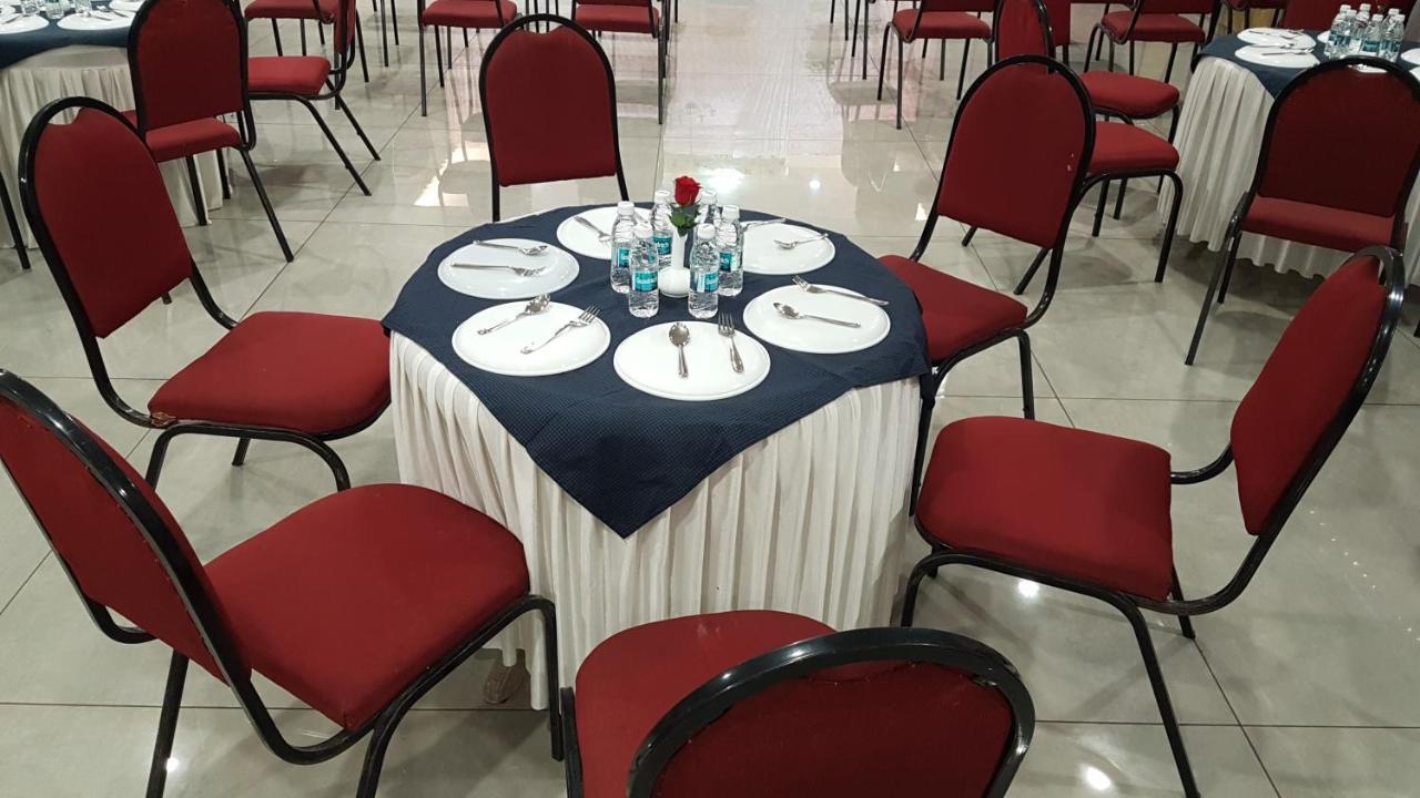 Hotel Opal كولهابور المظهر الخارجي الصورة