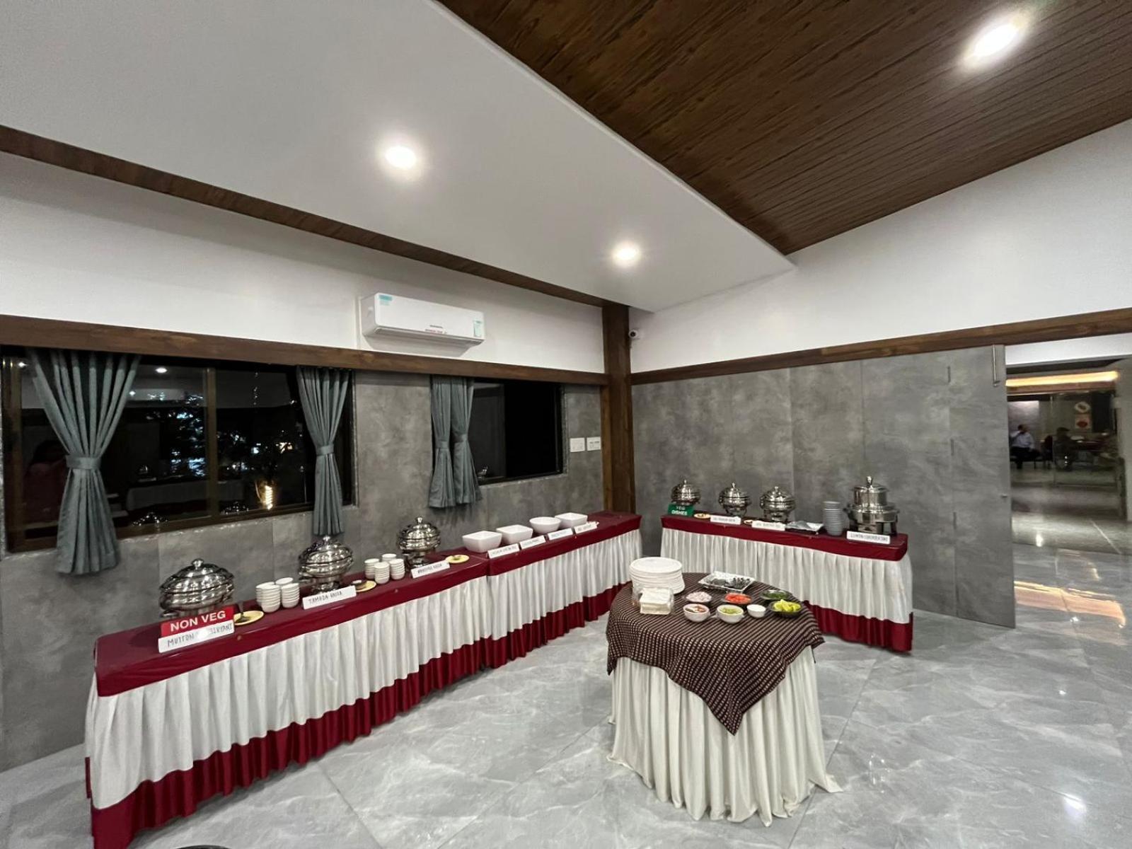 Hotel Opal كولهابور المظهر الخارجي الصورة