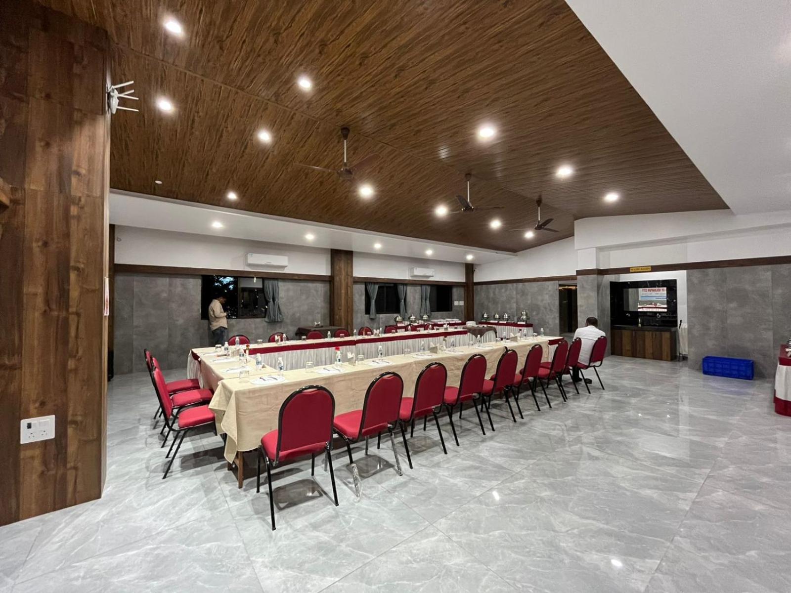 Hotel Opal كولهابور المظهر الخارجي الصورة